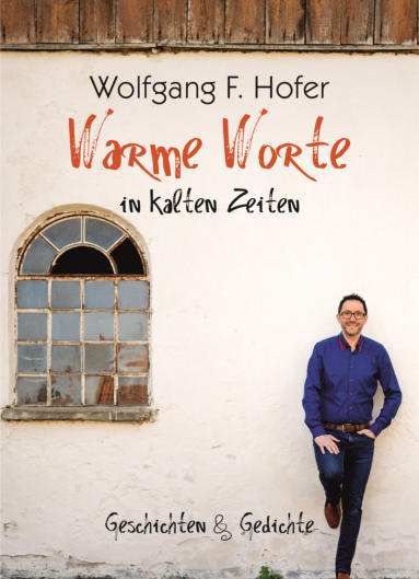 "Warme Worte in kalten Zeiten" ist mein 9. Buch und beinhaltet neue Geschichten & Lyrik. Die Texte wollen der kühlen Zeit entgegenwirken und sollen die Herzen erwärmen. Wundervolle Fotografien von Susanne E. Hofer auf Graspapier-Optik ergänzen den Band.